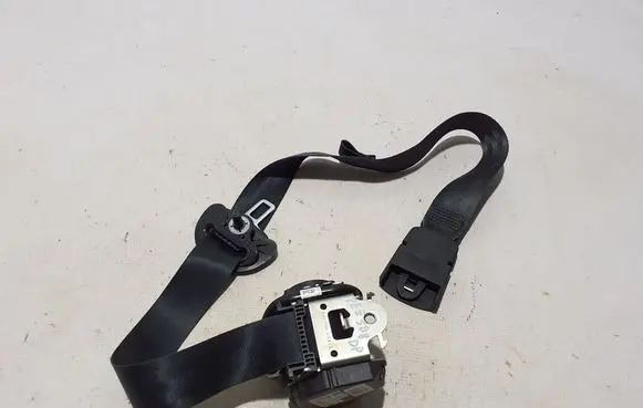 Front seatbelt