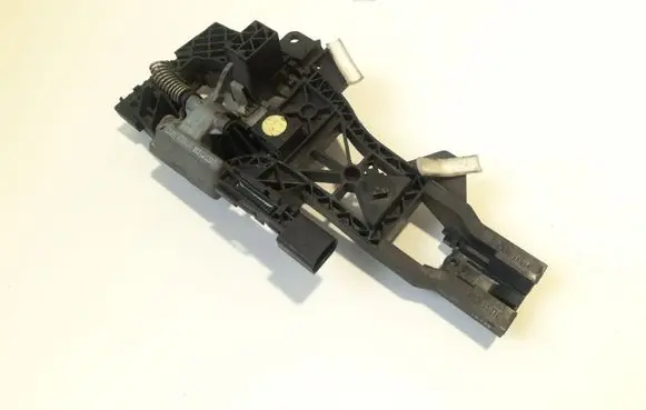 Audi A8 S8 D4 4H Front door exterior handle/bracket 8H0959985B