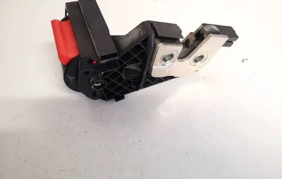 Ford Fiesta Seat back rest lock catch 246500009zhl9 246500-009-zhl9