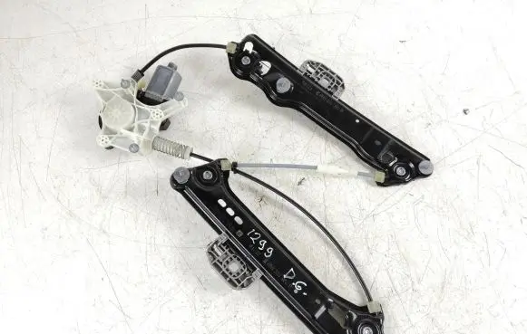 Porsche Taycan 9J1 Rear door window regulator with motor 9J1839402C