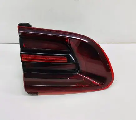 Porsche Macan (95B) Tailgate rear/tail lights 95B945093B