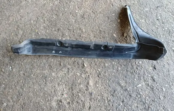 Fender end trim