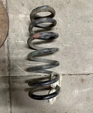 Toyota Avensis T250 Rear coil spring