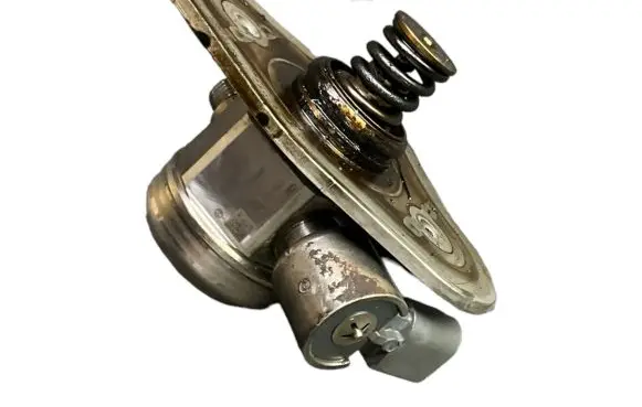 BMW 3 E90 E91 Fuel injection high pressure pump 756247307 0261520041