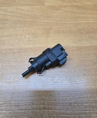 Brake pedal sensor switch