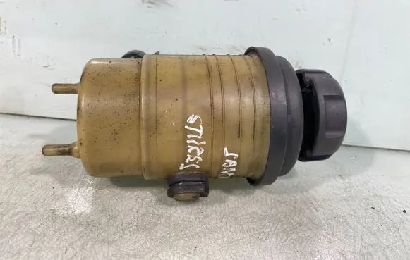 Hyundai Santa Fe Power steering fluid tank/reservoir