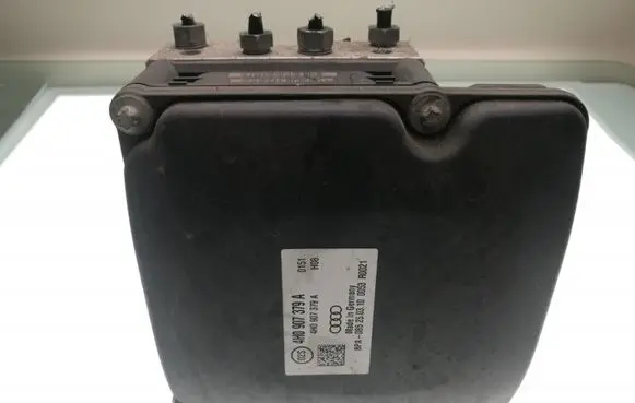 Audi A8 S8 D4 4H ABS Pump 4H0907379A