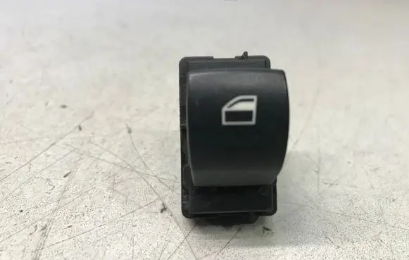 BMW 5 E60 E61 Electric window control switch 6922244