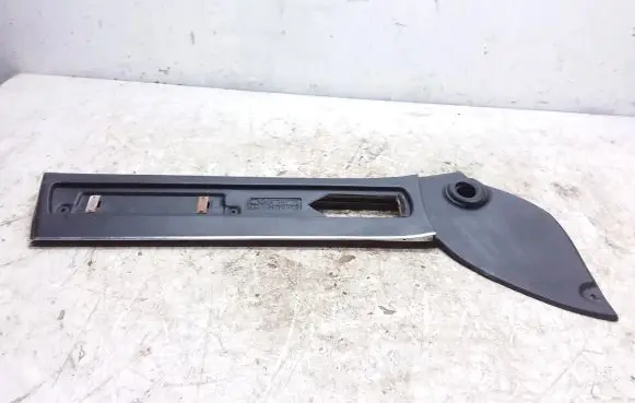Jaguar XJ X40 Front door card panel trim