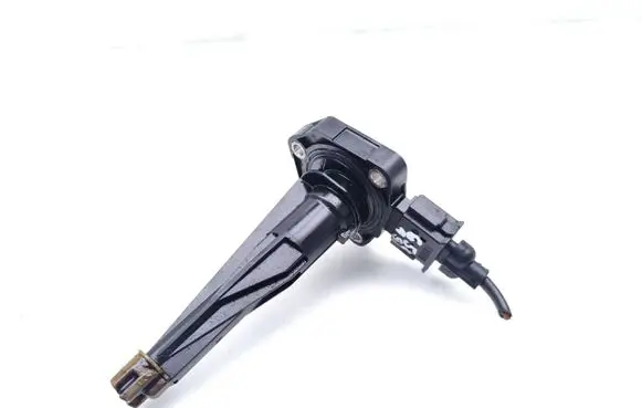 BMW 5 F10 F11 Oil level sensor 8638755 6PR01049717