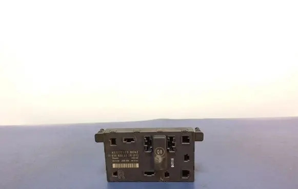 Mercedes-Benz Vito Viano W639 Other control units/modules 6398200226