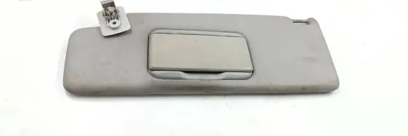 Volkswagen Golf III Sun visor 1h0857552