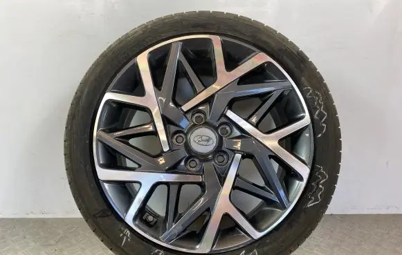 Hyundai Kona I R18 alloy rim 