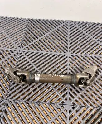 Toyota Auris E180 Steering column universal joint
