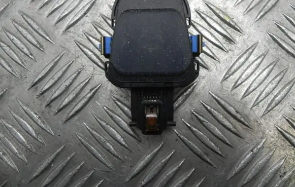 Mercedes-Benz S W222 Rain sensor A2229001310 X3856