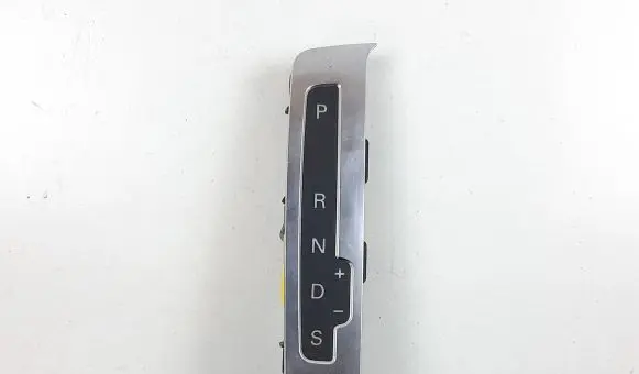 Audi A6 S6 C6 4F Gear shift selector indicator 4F1713463D M3722