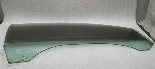 Mercedes-Benz E C207 W207 Front door window glass four-door A2077250210