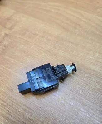 Volvo XC90 Brake pedal sensor switch 8622064