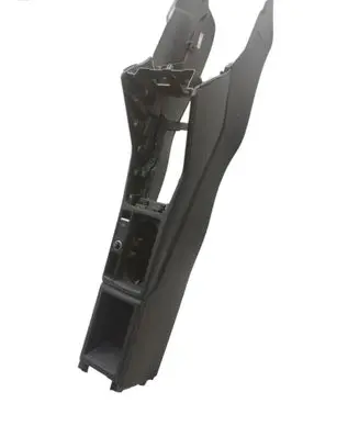 Audi Q3 F3 Center console 83B863241