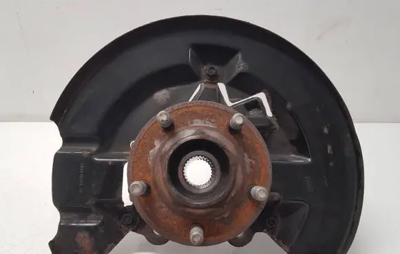 Front wheel hub spindle knuckle