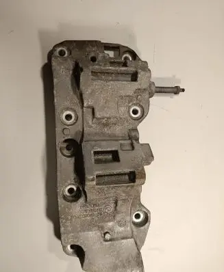 BMW 5 F10 F11 Generator/alternator bracket 1116850686305 174786