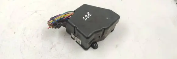 Audi A4 S4 B5 8D Fuse module 3226619