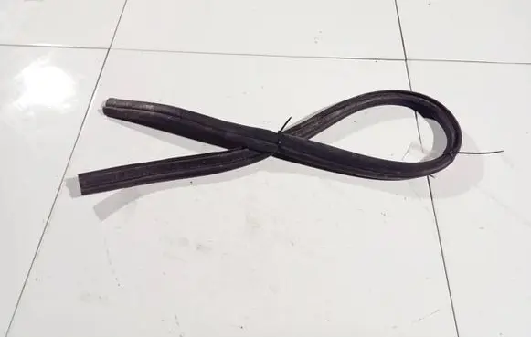Fiat Doblo Rubber seal front coupe door 