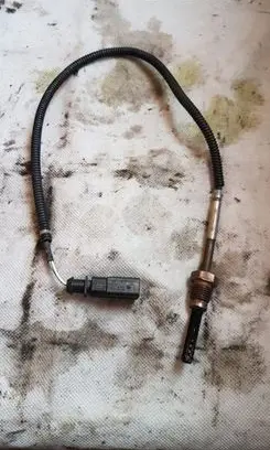 Audi A4 S4 B8 8K Exhaust gas temperature sensor 059906088AT