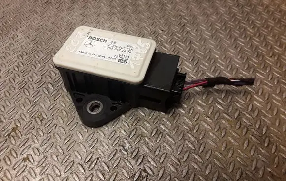 Mercedes-Benz E C207 W207 Yaw turn rate sensor A0055422618 0055422618