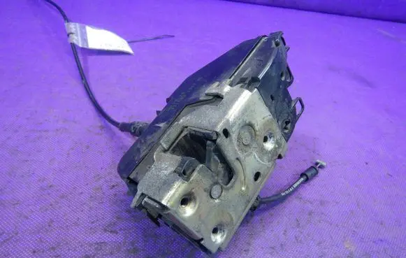 Front door lock