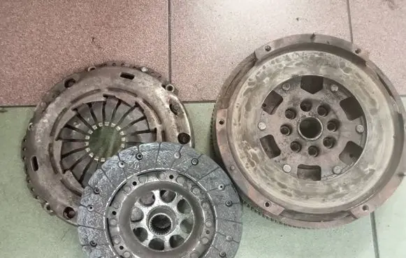 Volkswagen II LT Clutch set kit 000