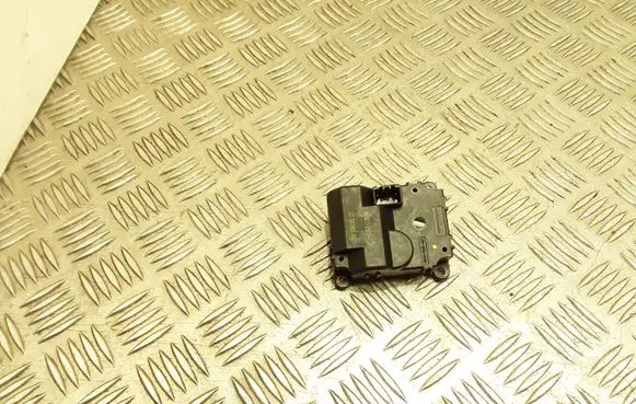 KIA Cerato Air flap motor/actuator B400730570