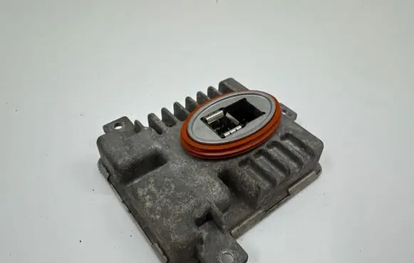 BMW 5 GT F07 Headlight ballast module Xenon 7237647