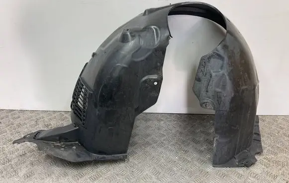 Audi A3 8Y Front arch 8Y0821172R 8Y0821172Q