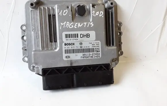 KIA Magentis Engine control unit/module 0281015731 3911327454 86040032
