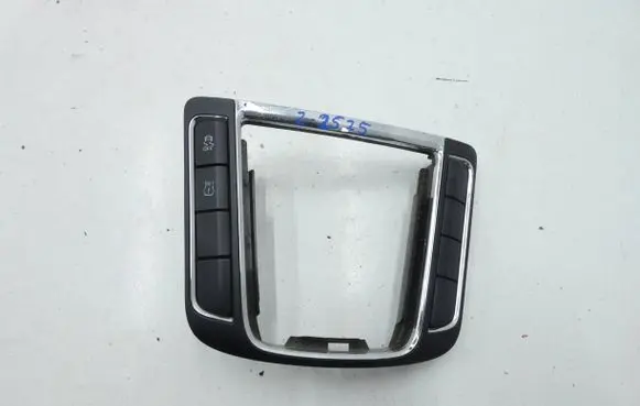 Skoda Superb B6 (3T) Gear shifter surround trim plastic 3T0863212B