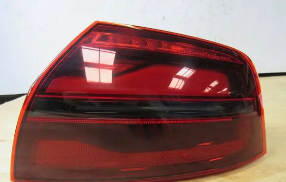 Audi A8 S8 D4 4H Rear/tail lights 4H0945096N 155225