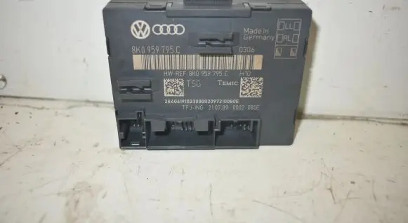 Audi A4 S4 B8 8K Door control unit/module 8K0959795C