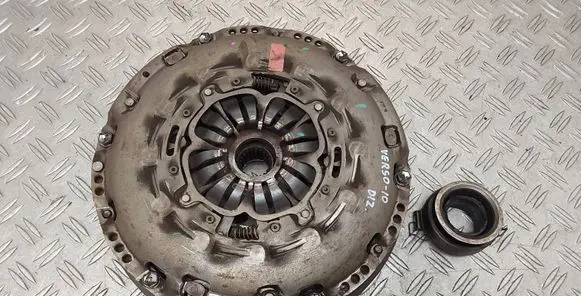 Toyota Verso Clutch set kit 3121005160 3125005160