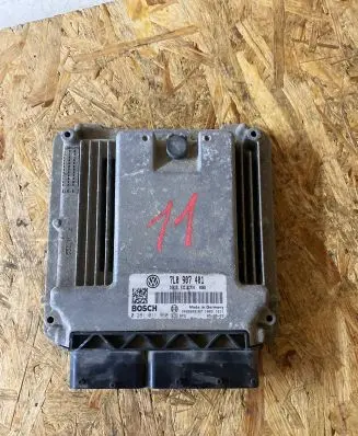 Volkswagen Touareg I Engine control unit/module 7L0907401 1039S09167 0281011960