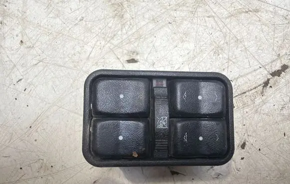Opel Zafira A Electric window control switch 90561086