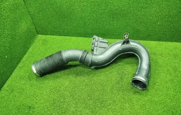 Renault Trafic III (X82) Air intake hose/pipe 165755972R 93451664