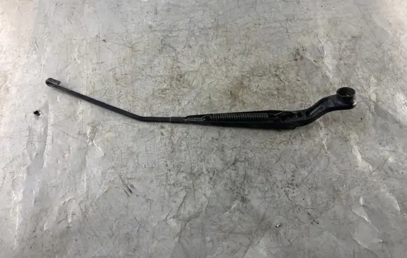 Jeep Compass Front wiper blade arm MK49L11H