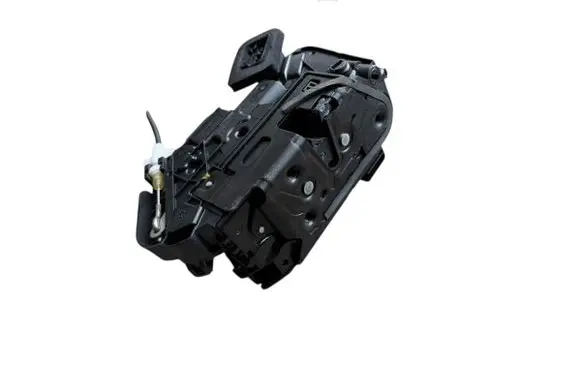 Volkswagen Touran III Rear door lock 5TA839016L