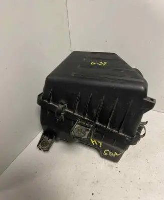 Air filter box