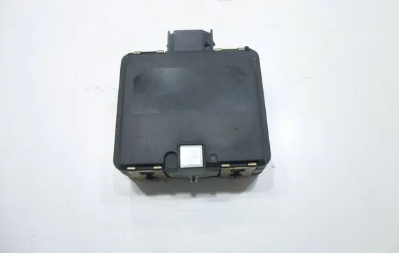 Volkswagen PASSAT B8 Distronic sensor radar 3Q0907561B 0203300379 3Q0907572A