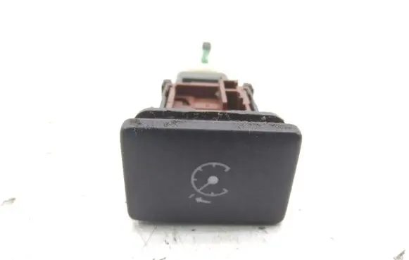 Toyota Avensis T270 Cruise control switch 