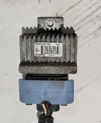 Renault Trafic III (X82) Glow plug pre-heat relay 110678071R