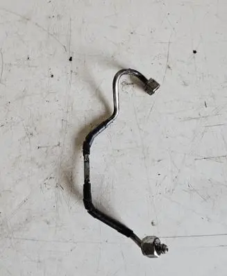 Fuel injector supply line/pipe