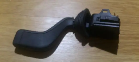 Opel Astra G Wiper control stalk 090243395501392 090481242501579
